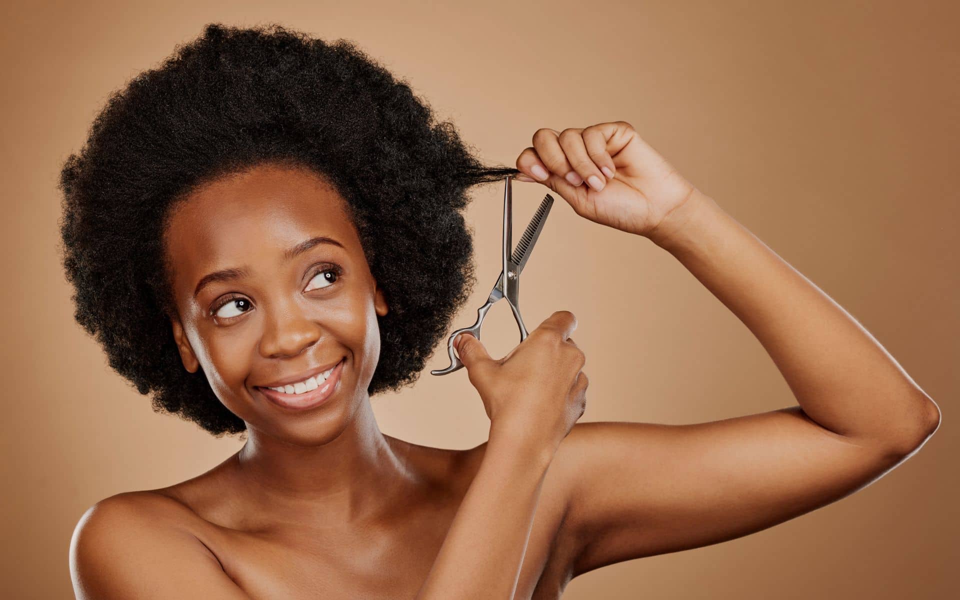 Benefits of Trimming Natural Hair